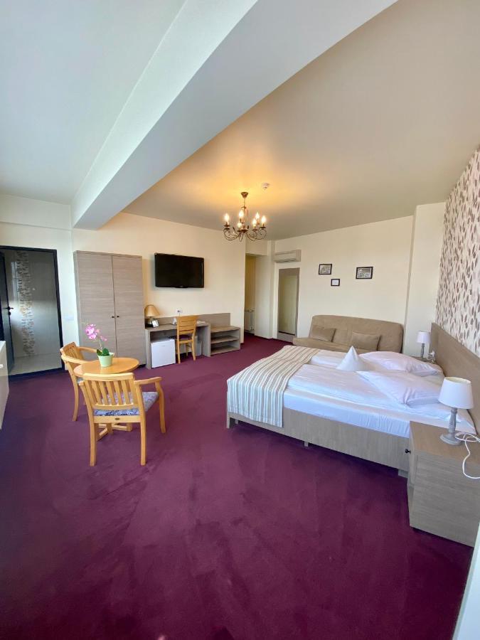 Focşani Pensiunea Rix Rooms מראה חיצוני תמונה